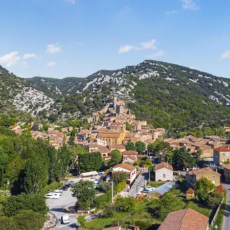 Awesome In Saint-montant