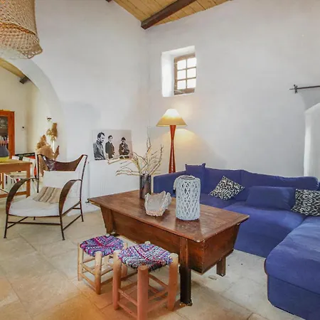 Awesome In Saint-montant Holiday home *